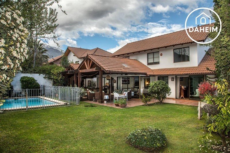 Casa en venta en Peñalolén — foto 1