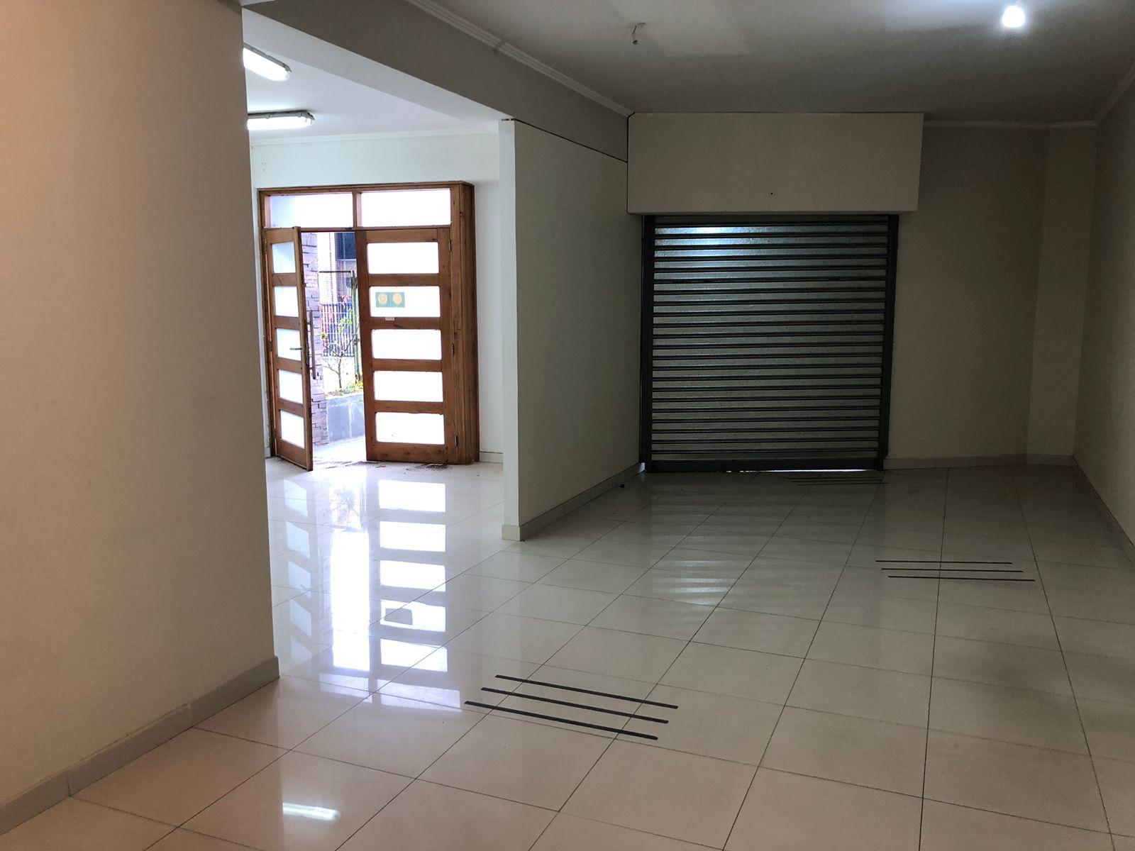 Oficina en arriendo en Los Ángeles — foto 3