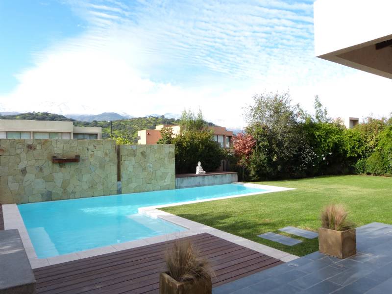 Casa en venta en Lo Barnechea — foto 1