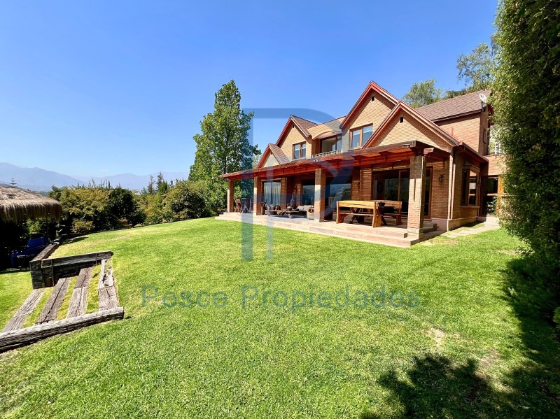 Casa en venta en Lo Barnechea — foto 1