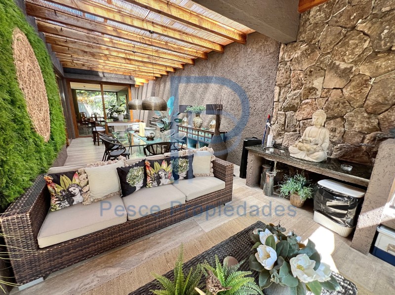 Casa en venta en Lo Barnechea — foto 1