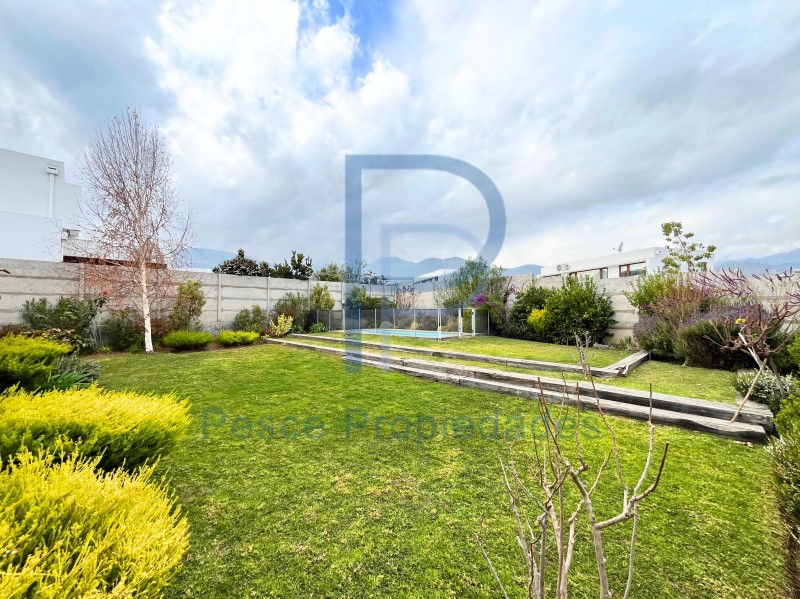 Casa en arriendo en Lo Barnechea — foto 2