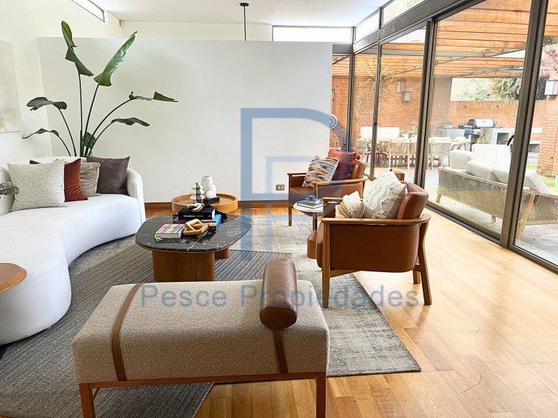 Casa en venta en Lo Barnechea — foto 1