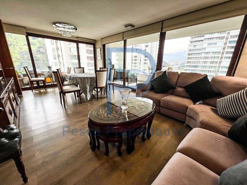 Departamento en venta en Lo Barnechea — foto 1