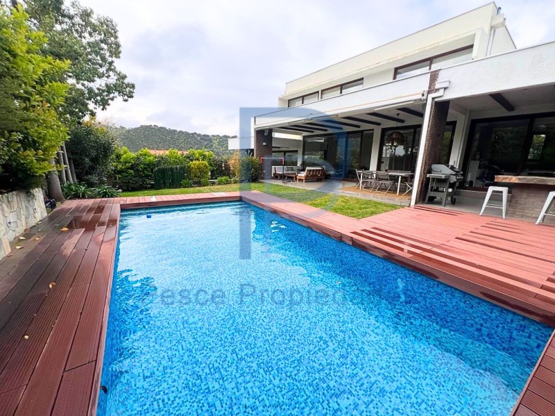 Casa en arriendo en Lo Barnechea — foto 1