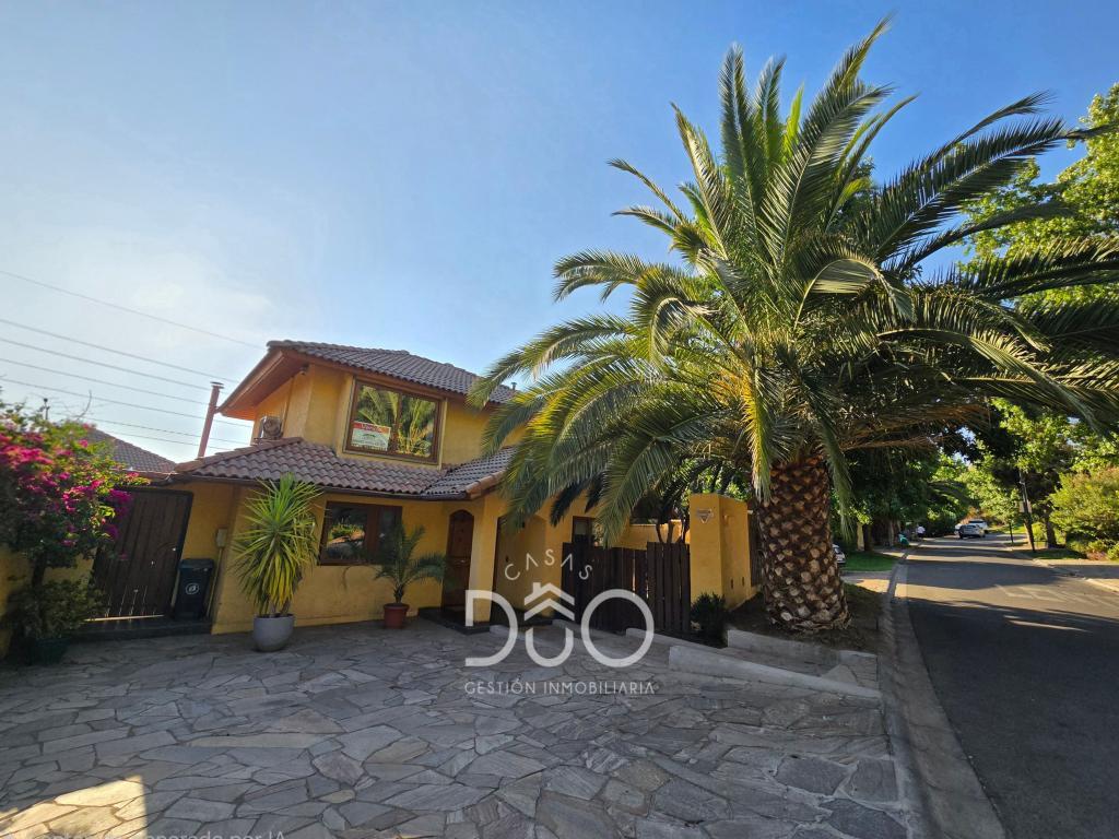 Casa en venta en Huechuraba — foto 1