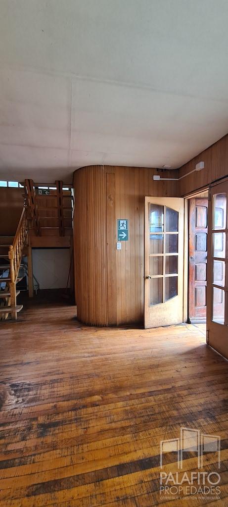 Local comercial en arriendo en Castro — foto 3