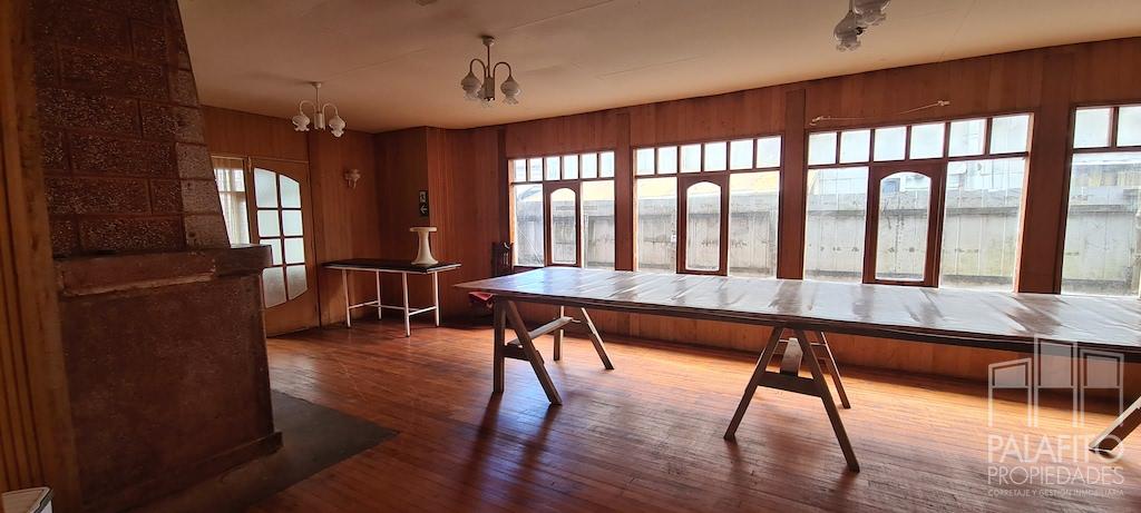 Local comercial en arriendo en Castro — foto 5