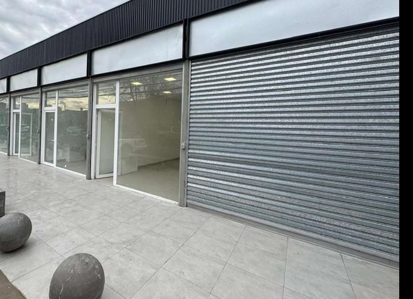 Local comercial en arriendo en San Miguel — foto 3