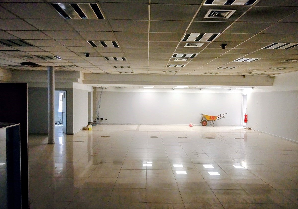 Local comercial en arriendo en Santiago — foto 3