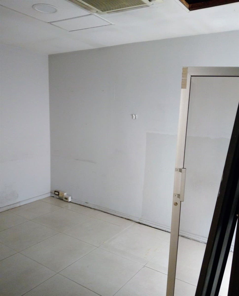 Local comercial en arriendo en Santiago — foto 5