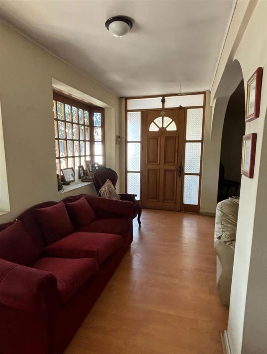 Casa en venta en Macul — foto 1