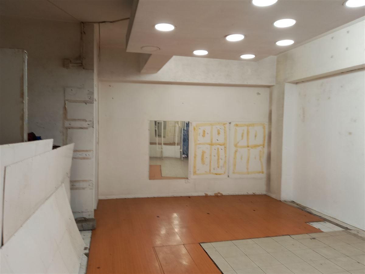 Local comercial en arriendo en Recoleta — foto 4
