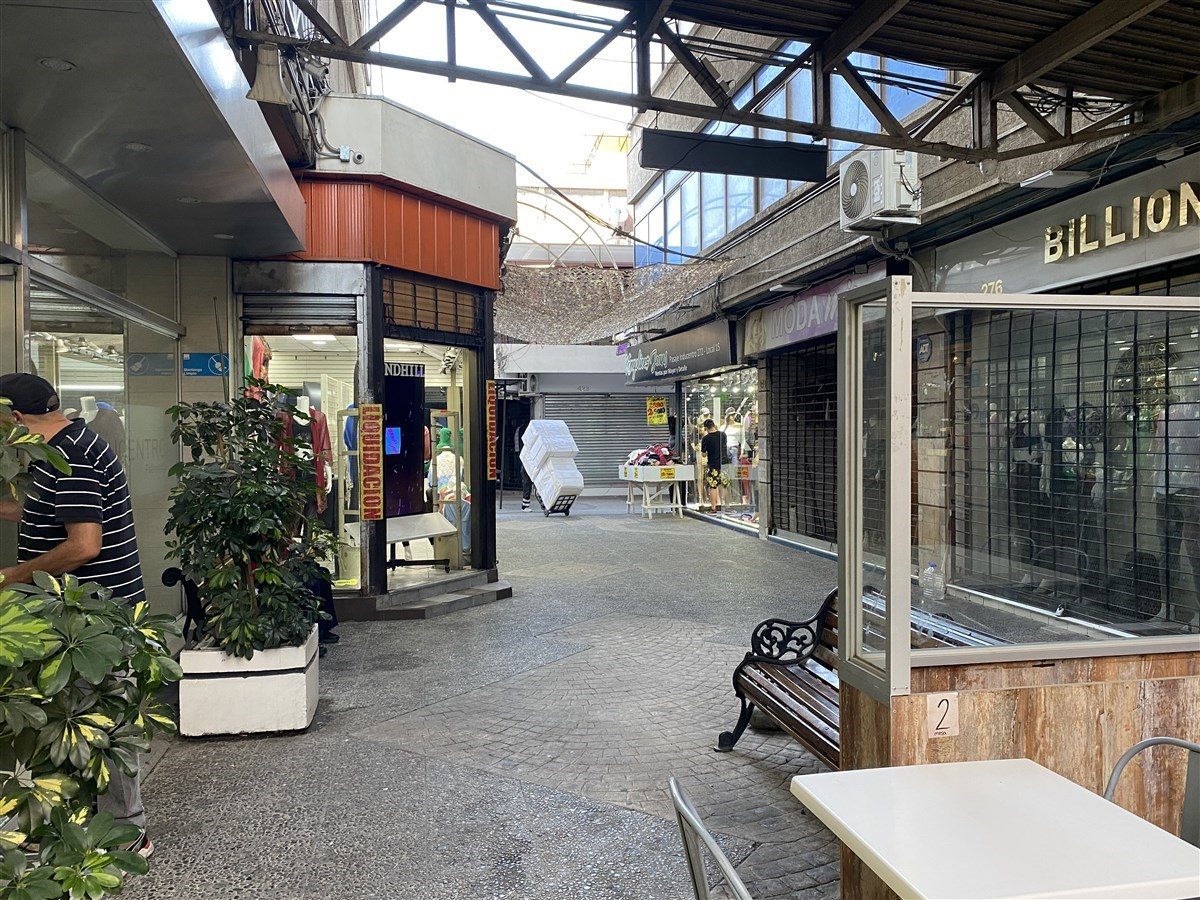 Local comercial en arriendo en Recoleta — foto 8