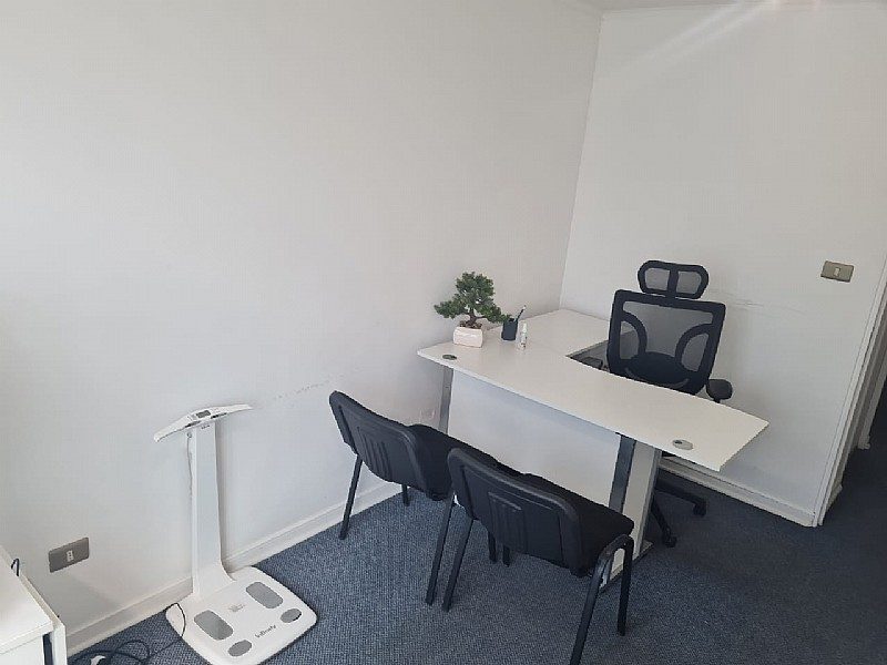 Oficina en arriendo en Las Condes — foto 2