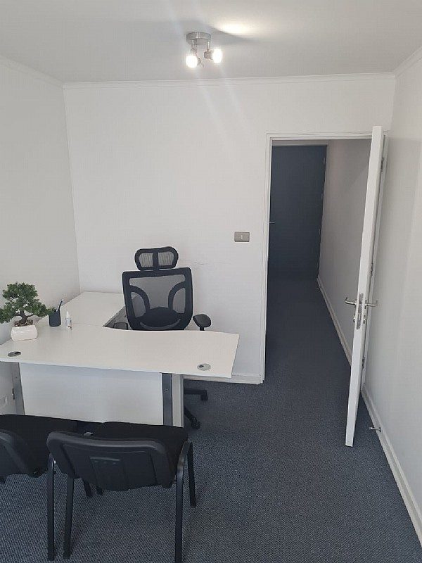 Oficina en arriendo en Las Condes — foto 9