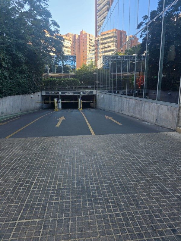 Estacionamiento en venta en Las Condes — foto 7