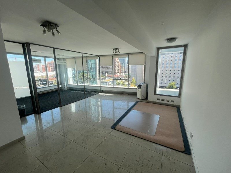 Oficina en arriendo en Las Condes — foto 10