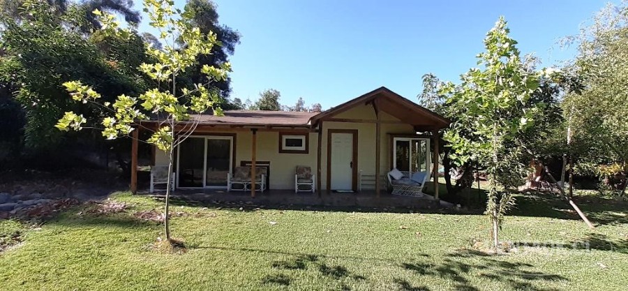 Casa en arriendo en Pirque — foto 1