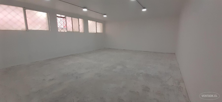Bodega en arriendo en Ñuñoa — foto 1