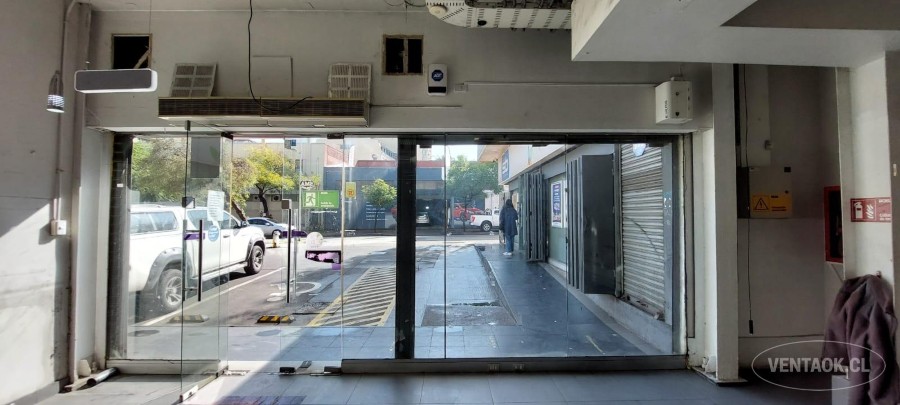 Local comercial en arriendo en Santiago — foto 4