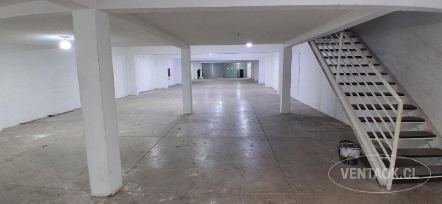 Bodega en venta en Santiago — foto 3