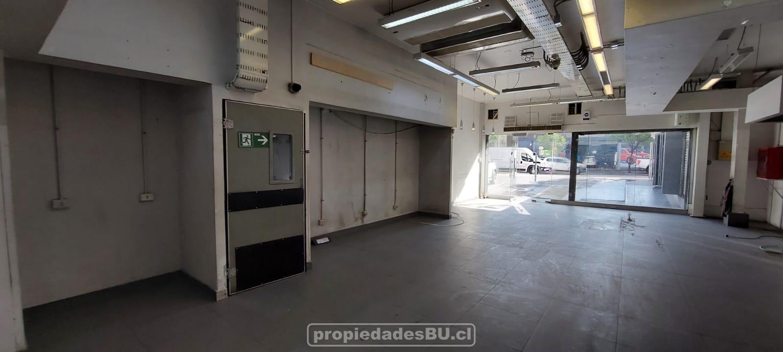 Local comercial en arriendo en Santiago — foto 5