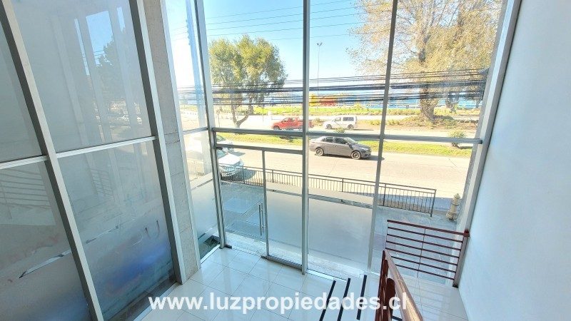 Local comercial en arriendo en Puerto Montt — foto 3