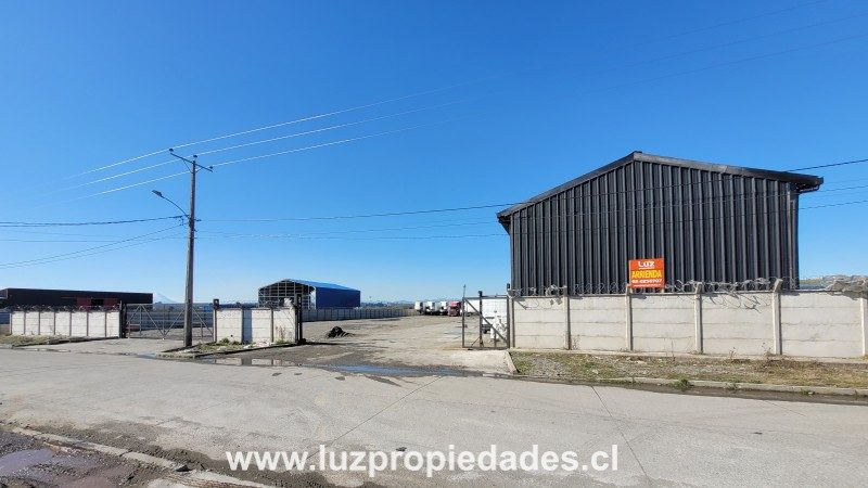 Bodega en arriendo en Puerto Montt — foto 1