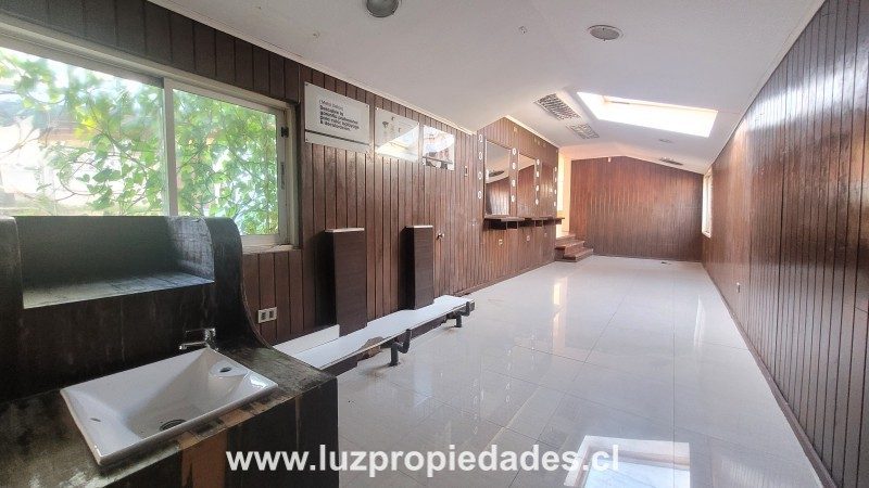 Local comercial en arriendo en Puerto Montt — foto 9