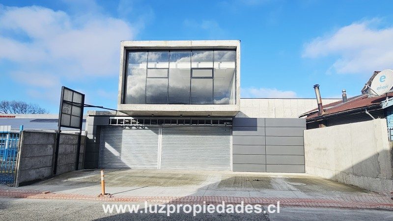 Local comercial en arriendo en Puerto Montt — foto 2
