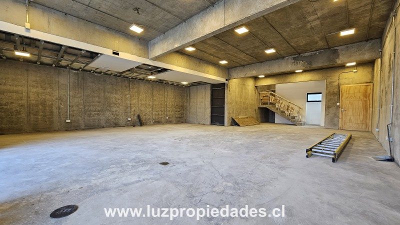 Local comercial en arriendo en Puerto Montt — foto 3