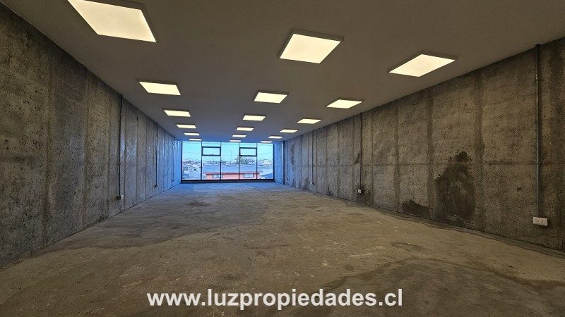 Local comercial en arriendo en Puerto Montt — foto 9