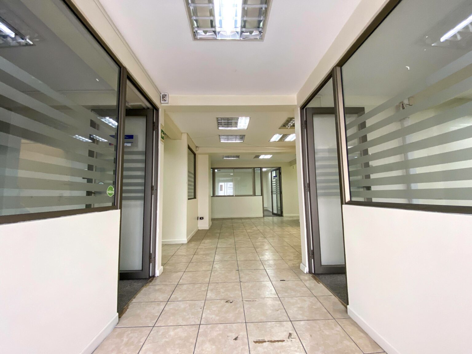 Local comercial en arriendo en Puerto Montt — foto 2
