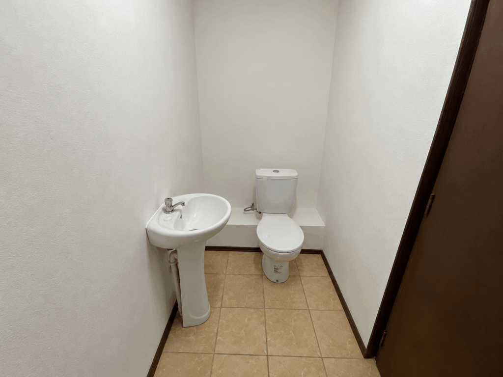 Local comercial en arriendo en Puerto Montt — foto 8