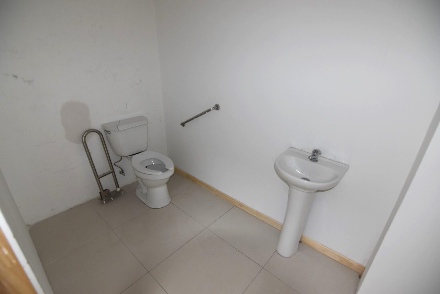Local comercial en arriendo en Puerto Montt — foto 8