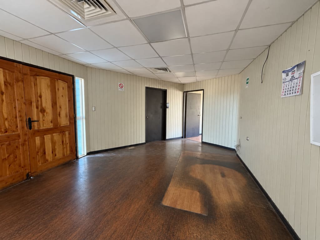 Oficina en arriendo en Puerto Varas — foto 4