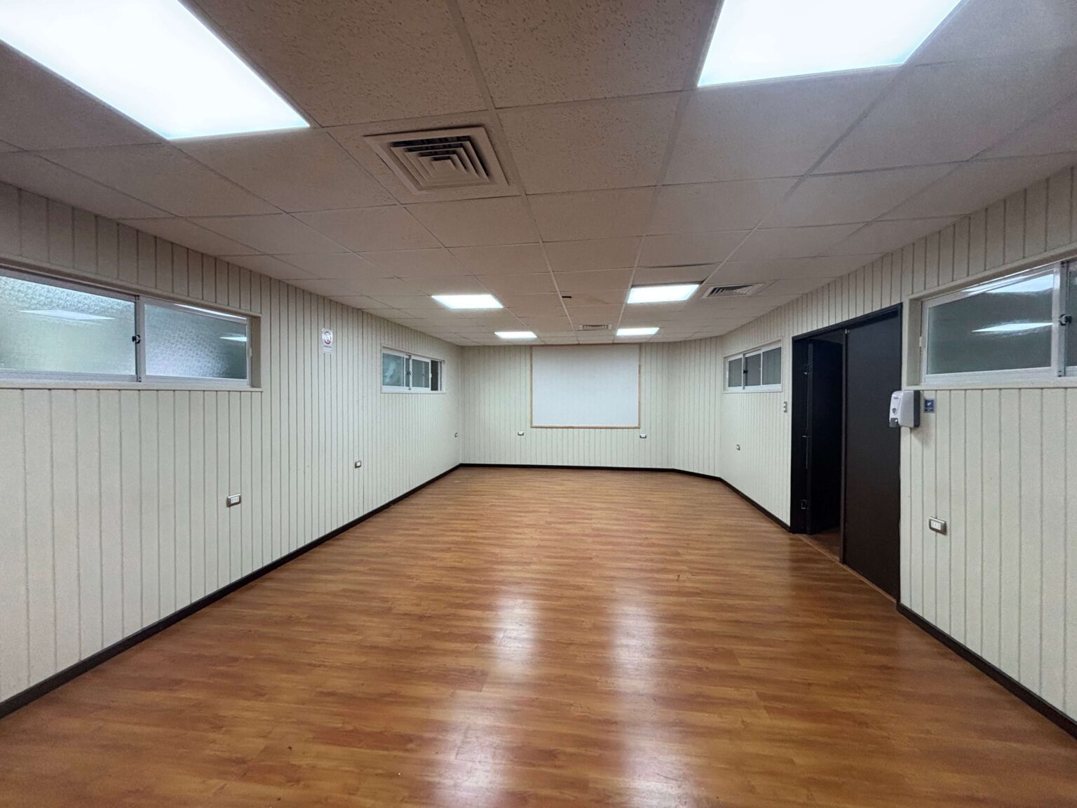 Oficina en arriendo en Puerto Varas — foto 10