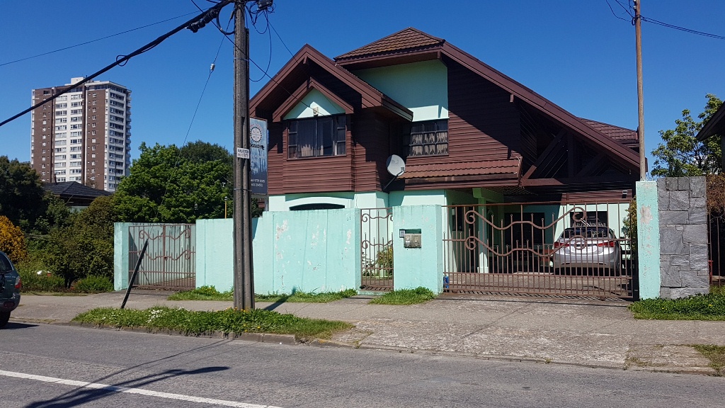 Local comercial en venta en Puerto Montt — foto 1