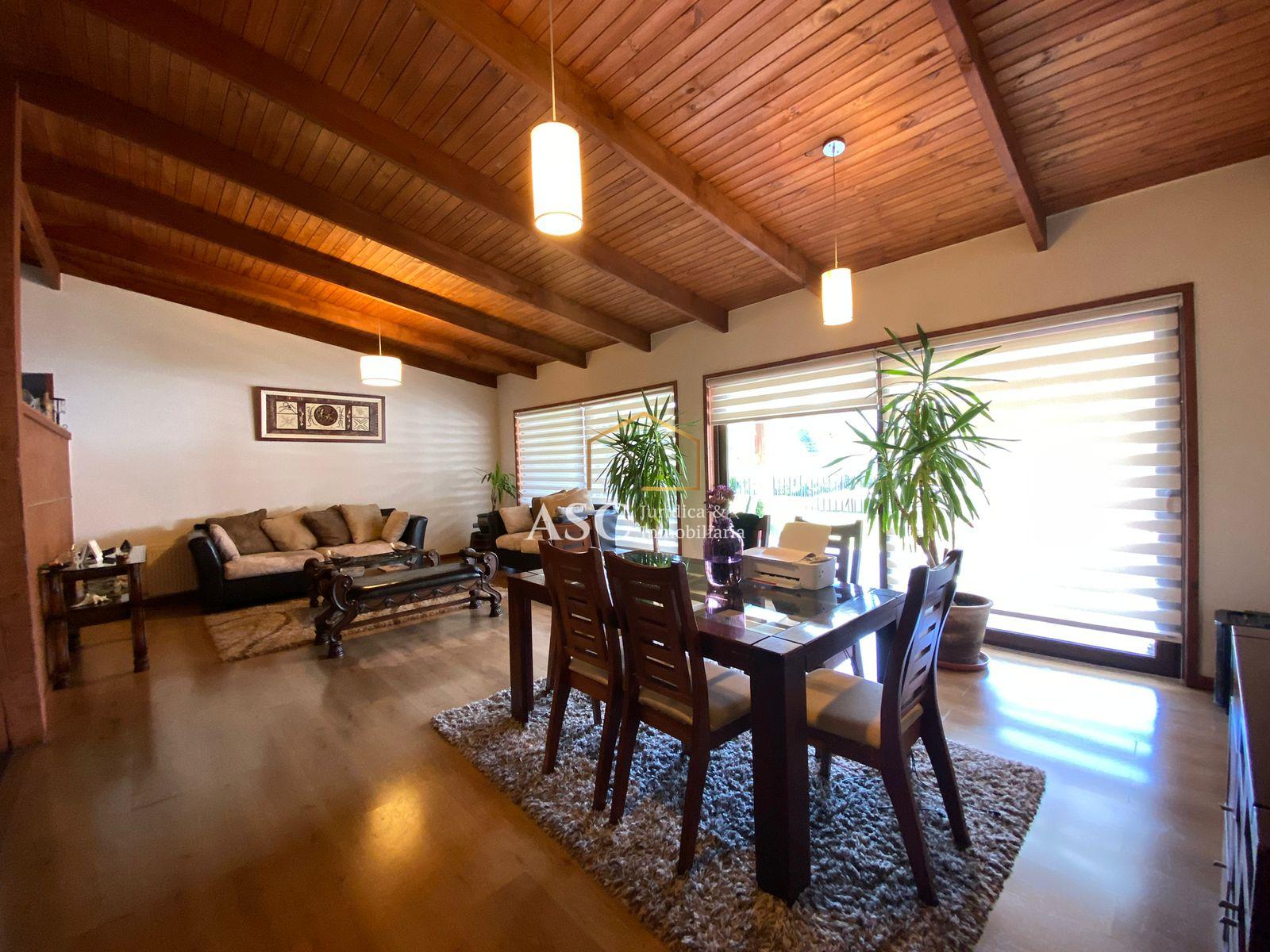 Casa en venta en Los Ángeles — foto 1