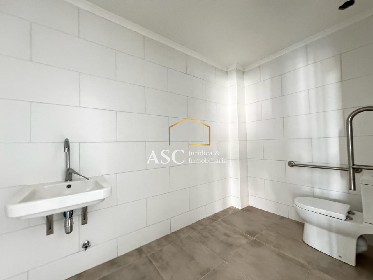 Local comercial en arriendo en Los Ángeles — foto 4