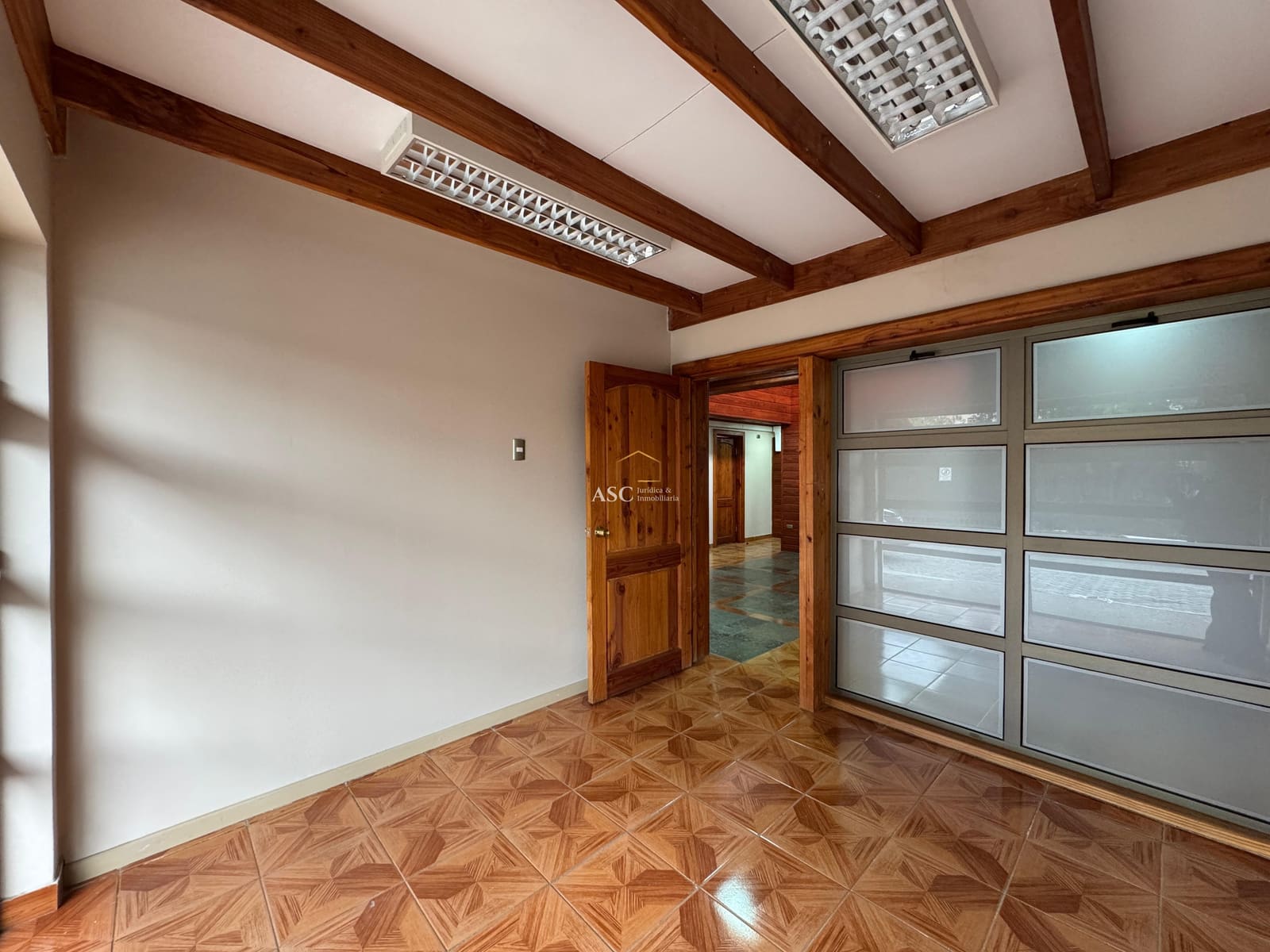Oficina en arriendo en Los Ángeles — foto 4