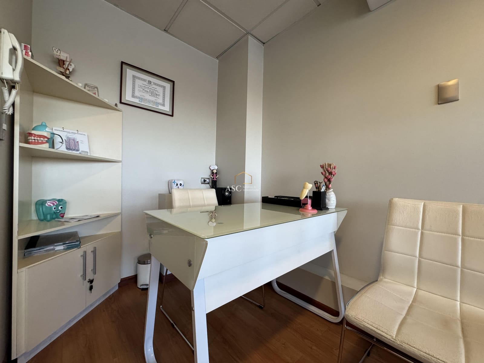 Oficina en arriendo en Los Ángeles — foto 3