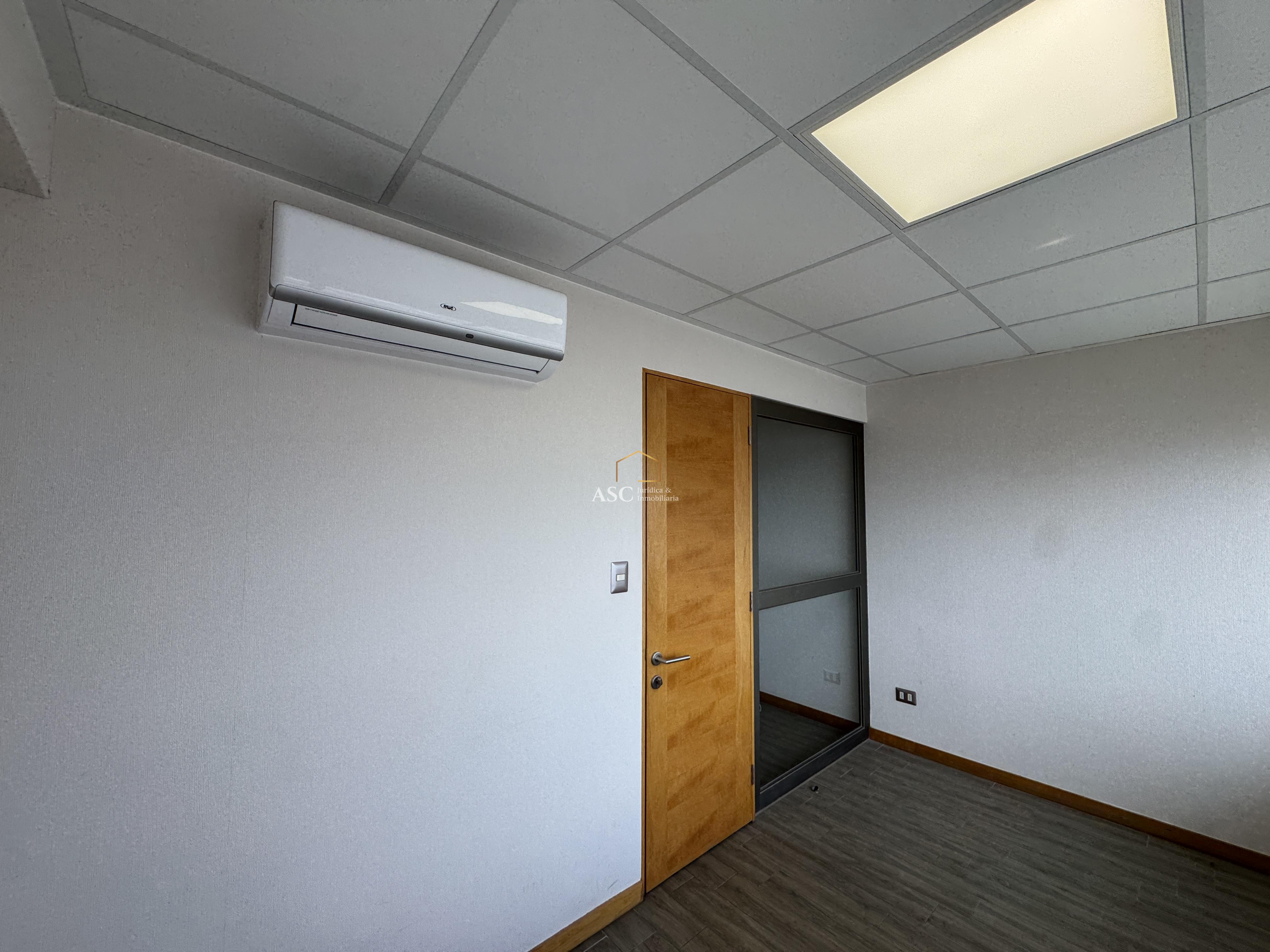 Oficina en arriendo en Los Ángeles — foto 5