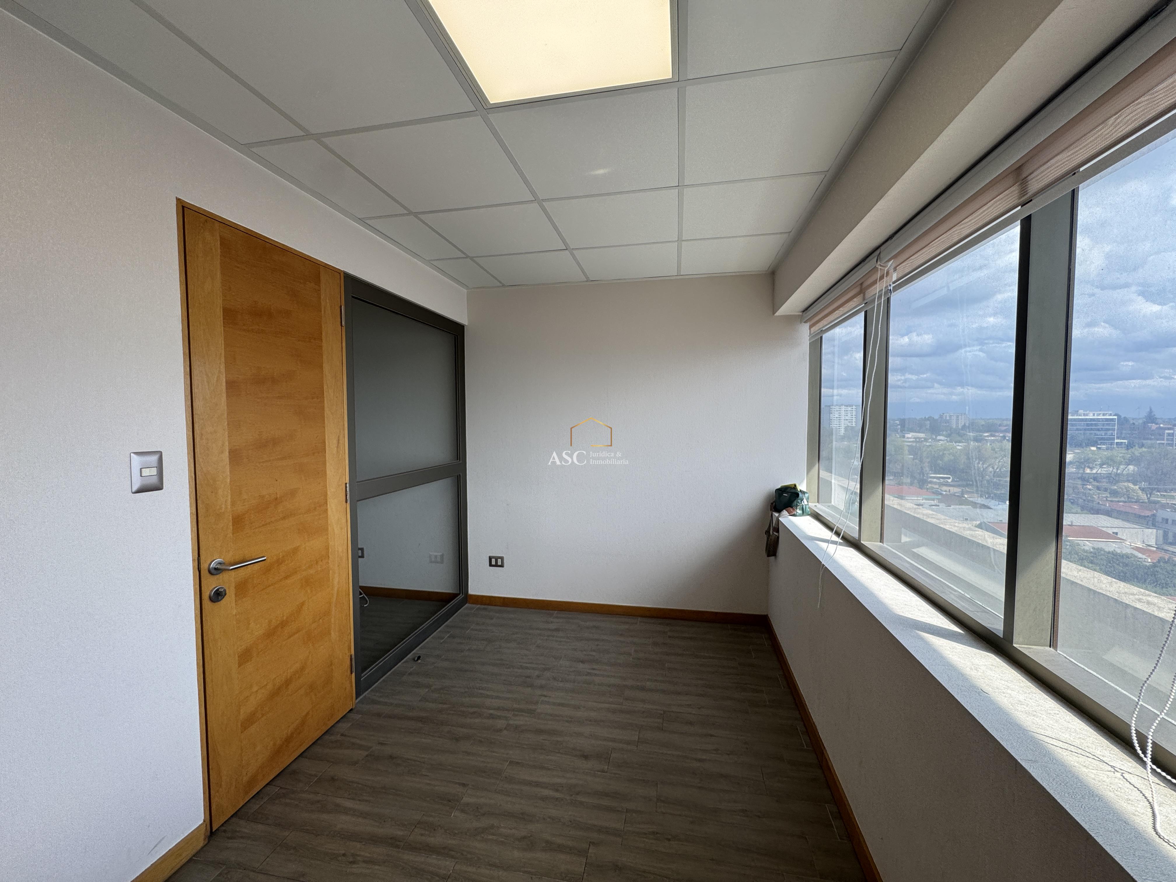 Oficina en arriendo en Los Ángeles — foto 6