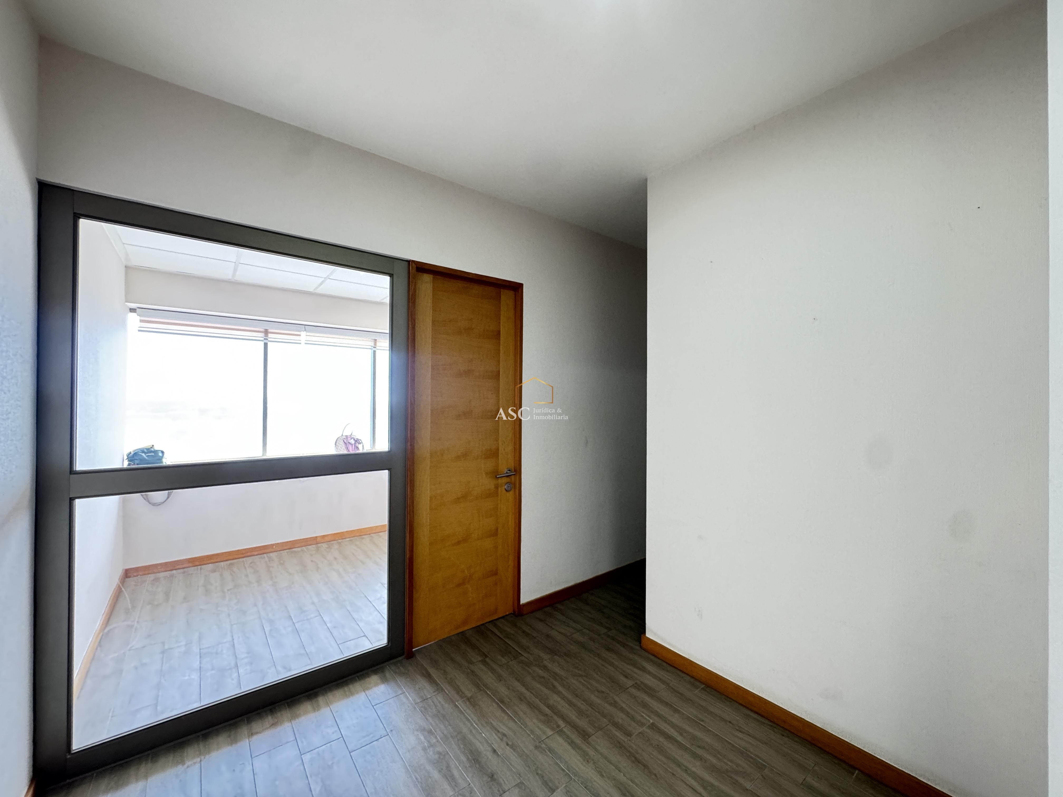 Oficina en arriendo en Los Ángeles — foto 7
