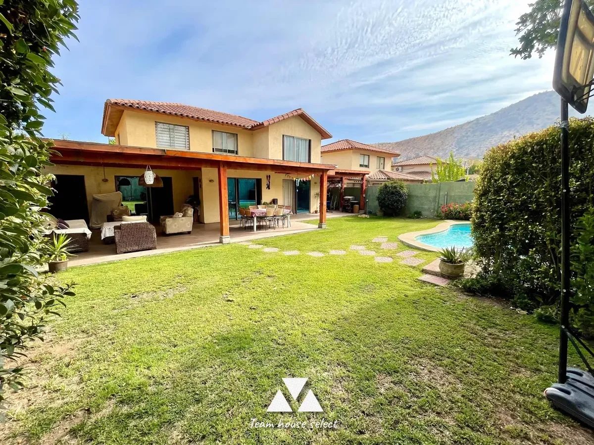 Casa en venta en Huechuraba — foto 2