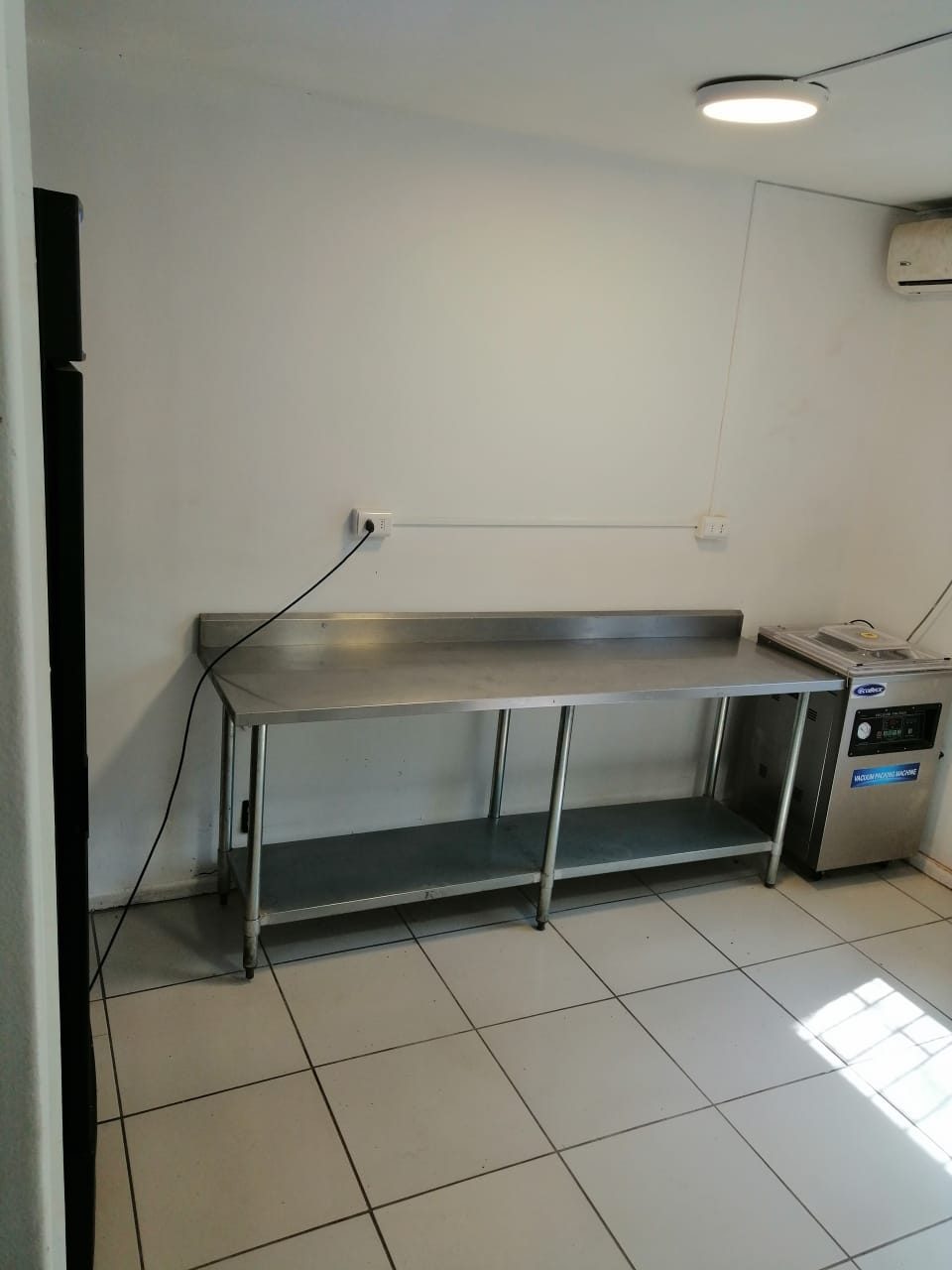 Local comercial en arriendo en Las Condes — foto 3