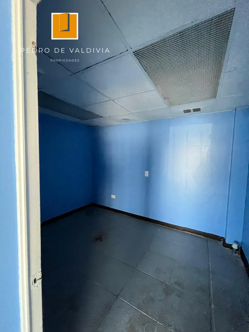 Local comercial en arriendo en Linares — foto 3