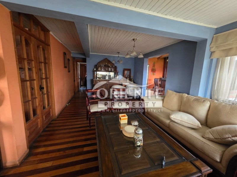 Local comercial en arriendo en Linares — foto 1